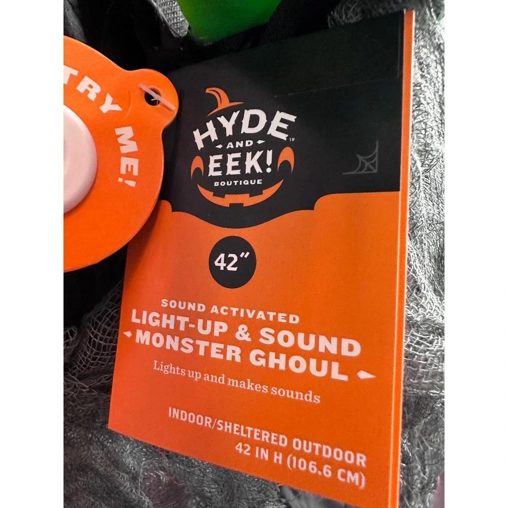 Hyde and Eek! Boutique please see